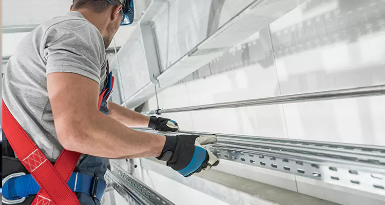 Glass Balcony Railing Replacement in Port St. Lucie, FL